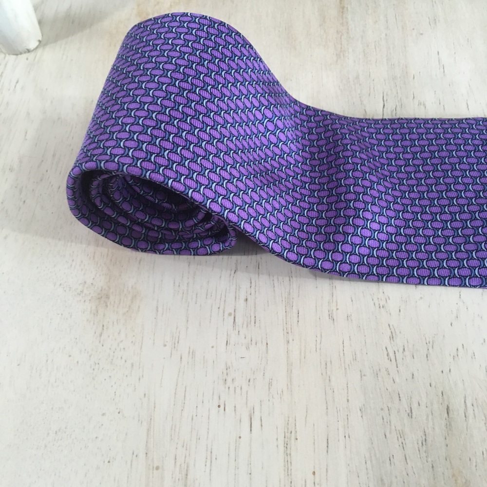 Brooks Brothers Tie EUC - Picture 3 of 5